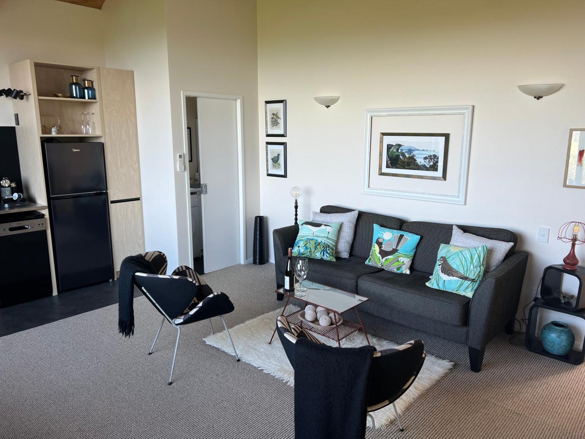 Kaka Ridge Retreat Luxury Cottage Tawharanui 外观 照片