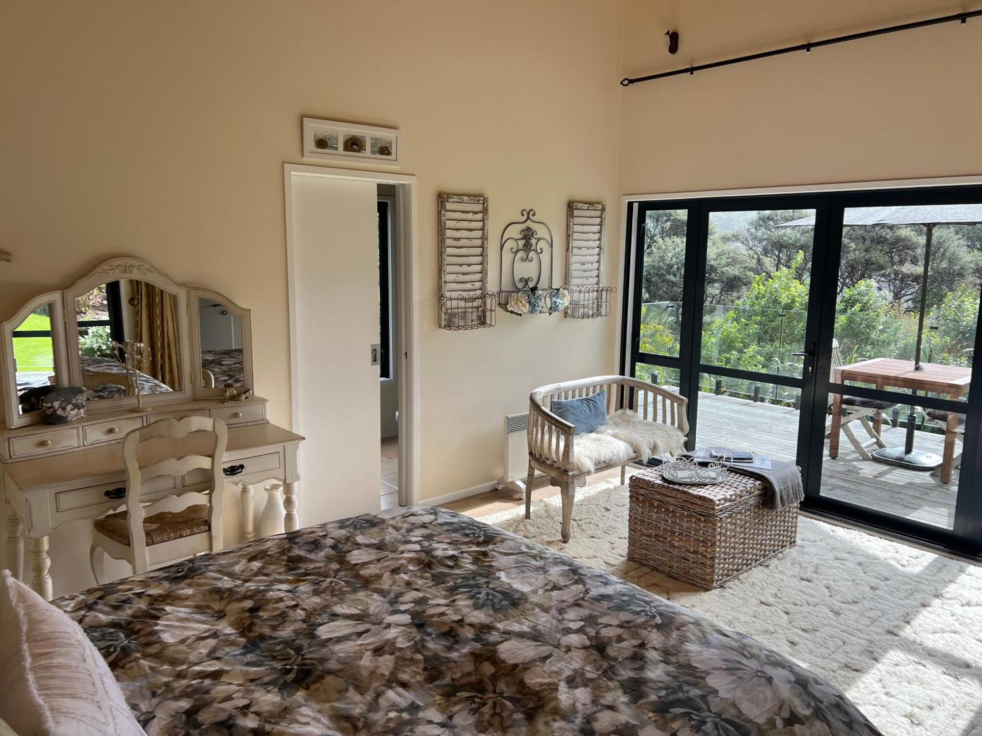Kaka Ridge Retreat Luxury Cottage Tawharanui 外观 照片